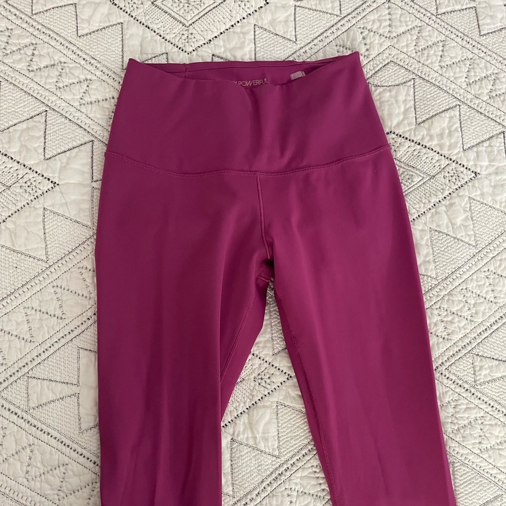Calia by Carrie Underwood leggings